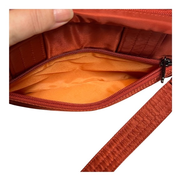 Lug Carousel Quilted Crossbody Bag EUC - Picture 9 of 13